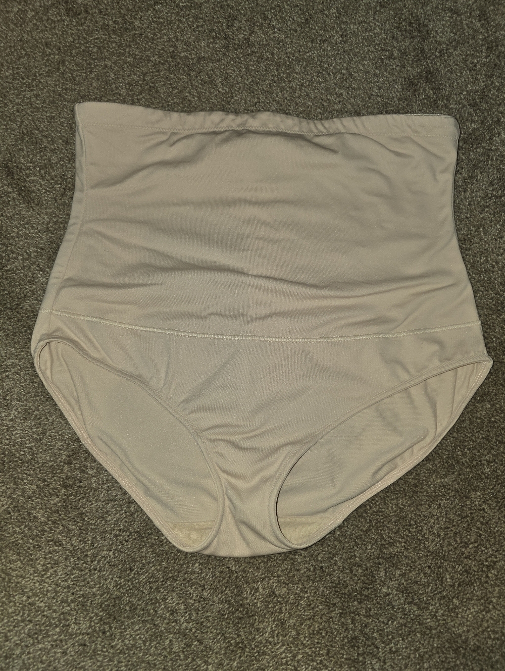 Maidenform 4XL Firm Control High Waist Brief Shapewear - Picture 10 of 11